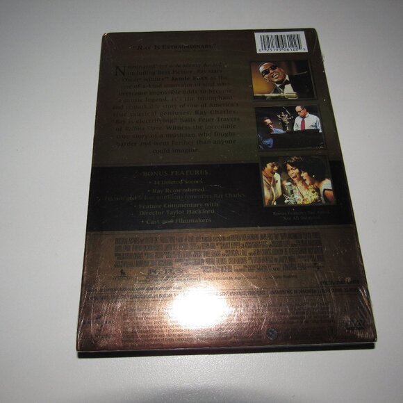 Ray DVD – Jamie Foxx as Ray Charles – Collector’s Edition / Academy Award Winner - Picture 2 of 3